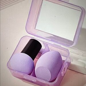 ❣️5|$25❣️Purple Makeup Sponge Set with Case. 🆕